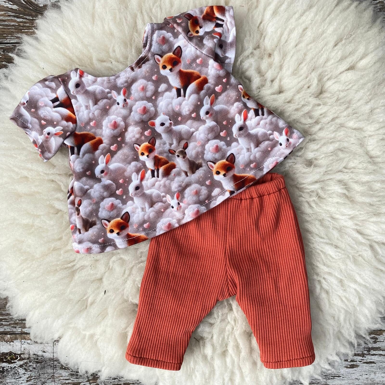 Poppenkleertjes tuniekje vosjes konijnen terracotta – Maat 43 Baby Born - Afbeelding 3