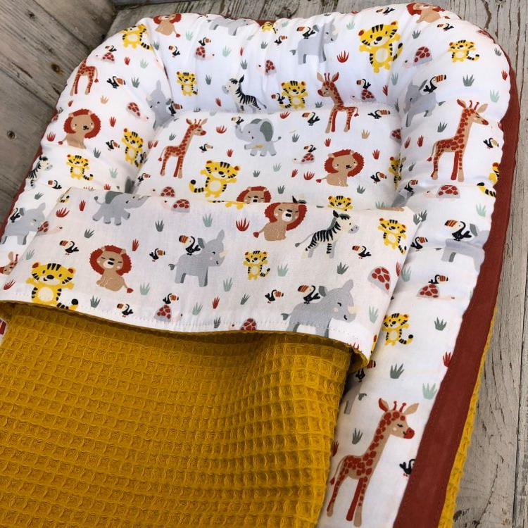 Poppennestje met dekentje jungle dieren okergeel - Afbeelding 6